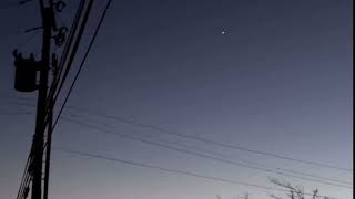 Celebrity New Jersey man points out difference between commercial airliners and mystery drones Profile