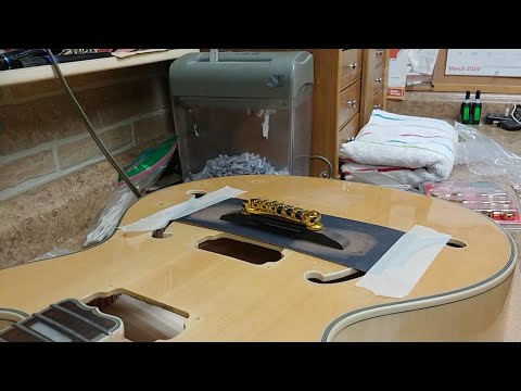 an-unbagging-for-the-epiphone-joe-pass