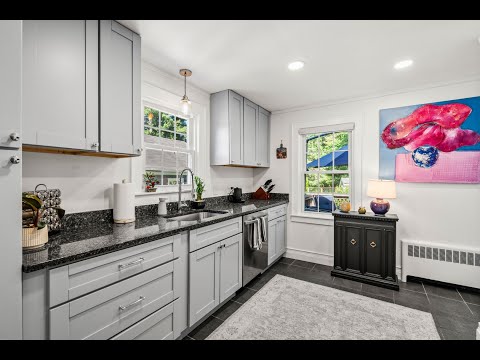 129 Bedford Center Rd, Bedford, NH home video tour