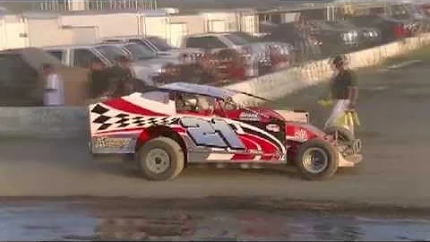 Jeff Trombley In the Pits with Fast Eddie