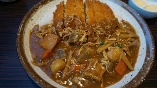 ココイチの「蒸し鶏と根菜の和風カレー＆キャベツメンチ」　 Curry rice with Steamed Chicken,Root vegetables and Minced meat cutlet.