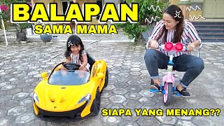 MAIN BALAP MOBIL AKI LAWAN SEPEDA MAMA , MOBIL MOBILAN AKI PLIKO