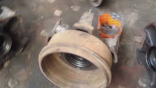 Самое длинное видео!!!Снятие кабины на ремонт,замена опорного кольца задней ступицы.Камаз Проэкт #2. Самое длинное видео!!!Снятие кабины на ремонт,замена опорного кольца задней ступицы.Камаз Проэкт #2.