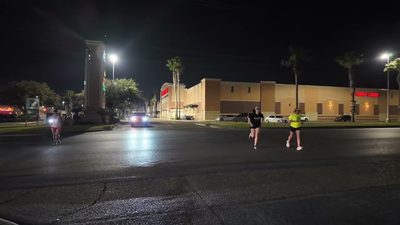 The First 5K:Running Club:FLEET FEET MCALLEN,TX.