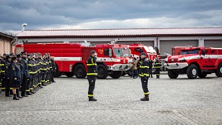 POŽÁRY.cz: Zástupci Záchranného útvaru HZS převzali v Hlučíně dvojici unikátních automobilů Tatra