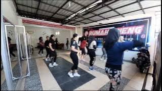 Senam ala emak emak sexy