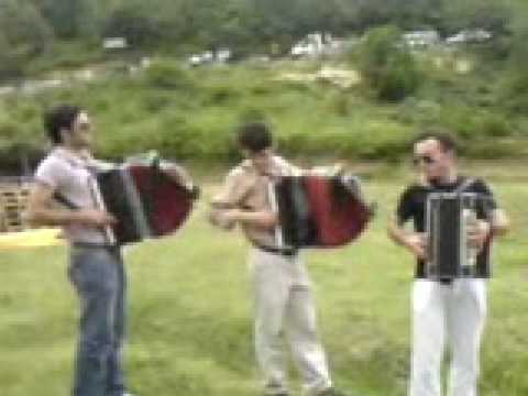 samotxis gvritebi - georgian folk music (texili) muthıs üçlü