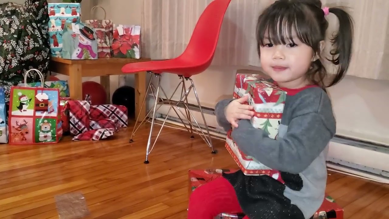 Iya refused to give the gift 