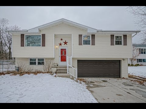 204 Kickapoo Dr, East Peoria, IL home video tour
