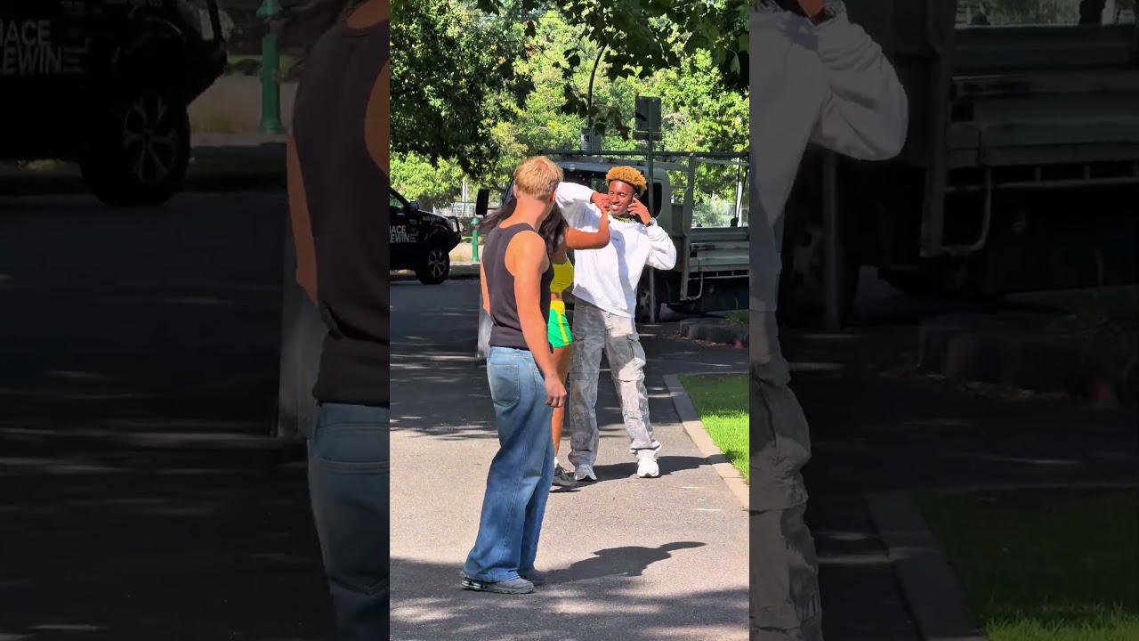 Он был недоволен 😂 