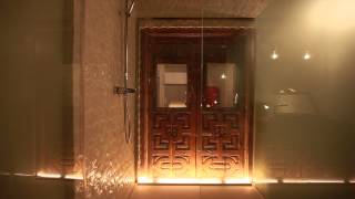 Transparent Opaque Shower Gl