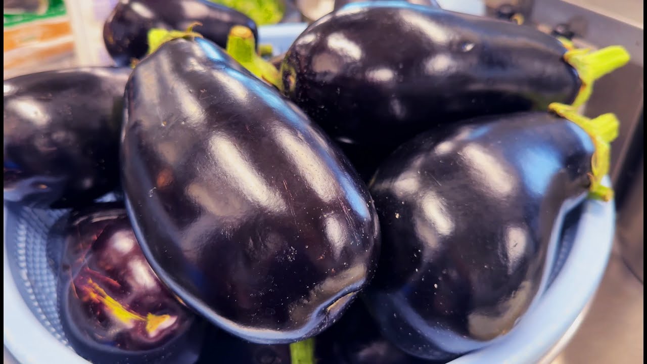 笠ナベ流なすの味噌しぎ Samurai Eggplant in Miso Armor - YouTube