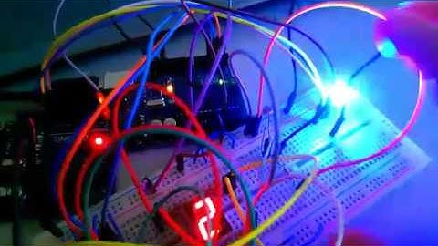 Arduino七段顯示器、光敏電阻、RGB LED燈