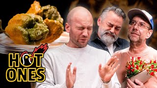 Pepper X: Sean Evans, Chili Klaus & Smokin' Ed Currie Eat the New World's Hottest Pepper | Hot Ones