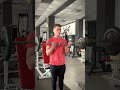 Сгибания рук со штангой на бицепс стоя (EZ-гриф)
