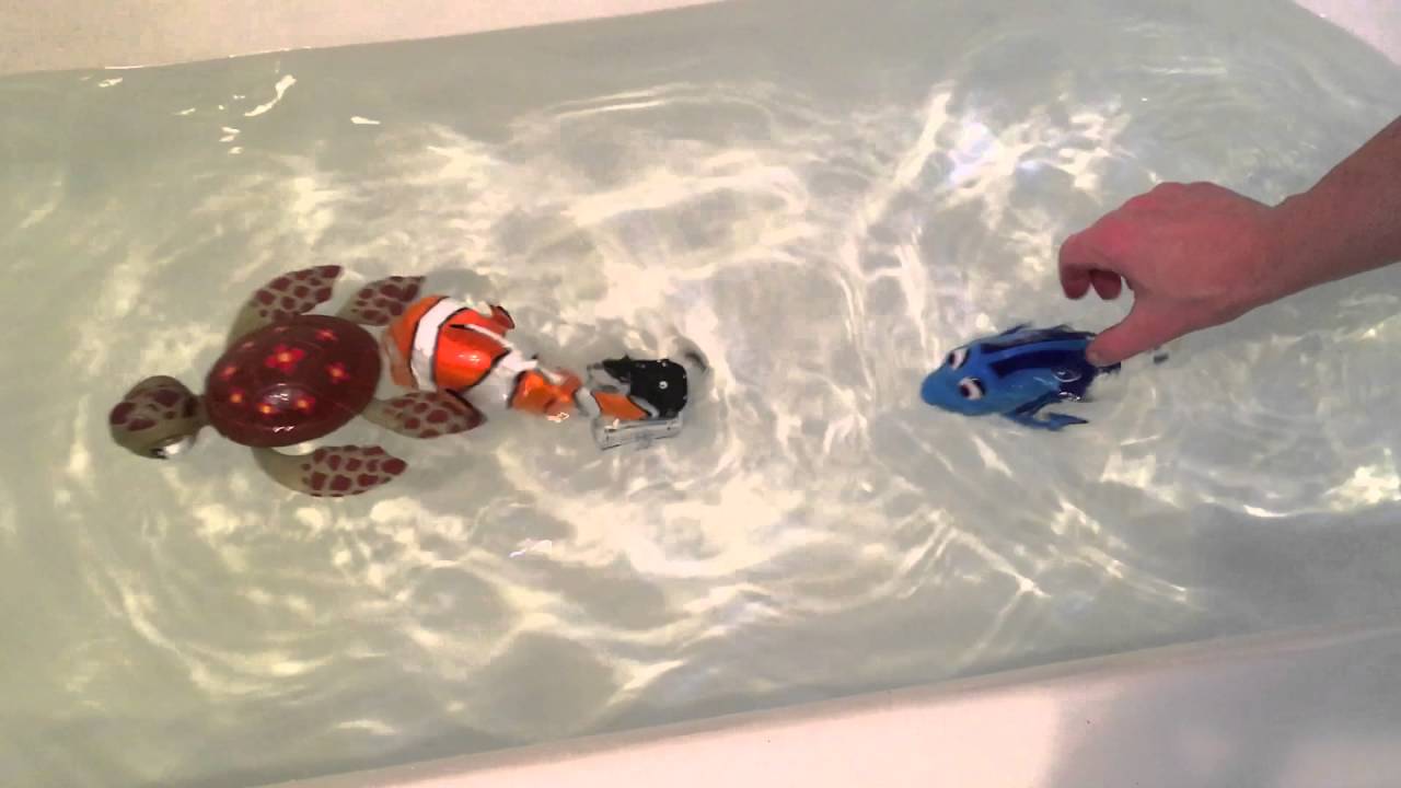 finding nemo water toys