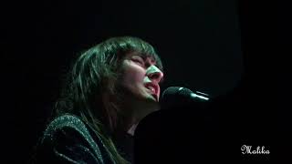 Video thumbnail of "Juliette Armanet - L'Accident - Saintes (21.11.2017)"