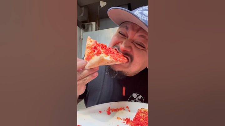 Hot Cheetos pizza #pizzalover #pizza #tiktokpizzaguy #pizzanight #food #pizzaparty #hotcheetos