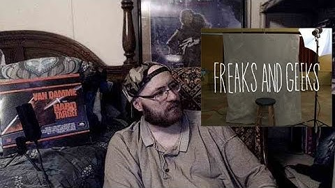 Freaks and Geeks Episode 1 (1999) Review