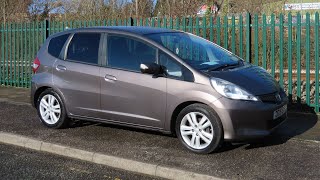 2015 Honda Jazz 1.4 i-VTEC ES Plus - Start up and in-depth tour