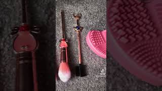 #pink #cute #sailormoon #makeup #unboxing sailor moon makeup brushes!!! ️