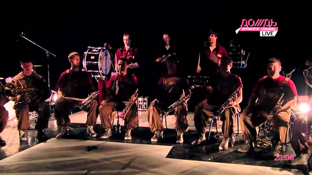 Оркестр Мечты Олега Меньшикова с необычным спектаклем