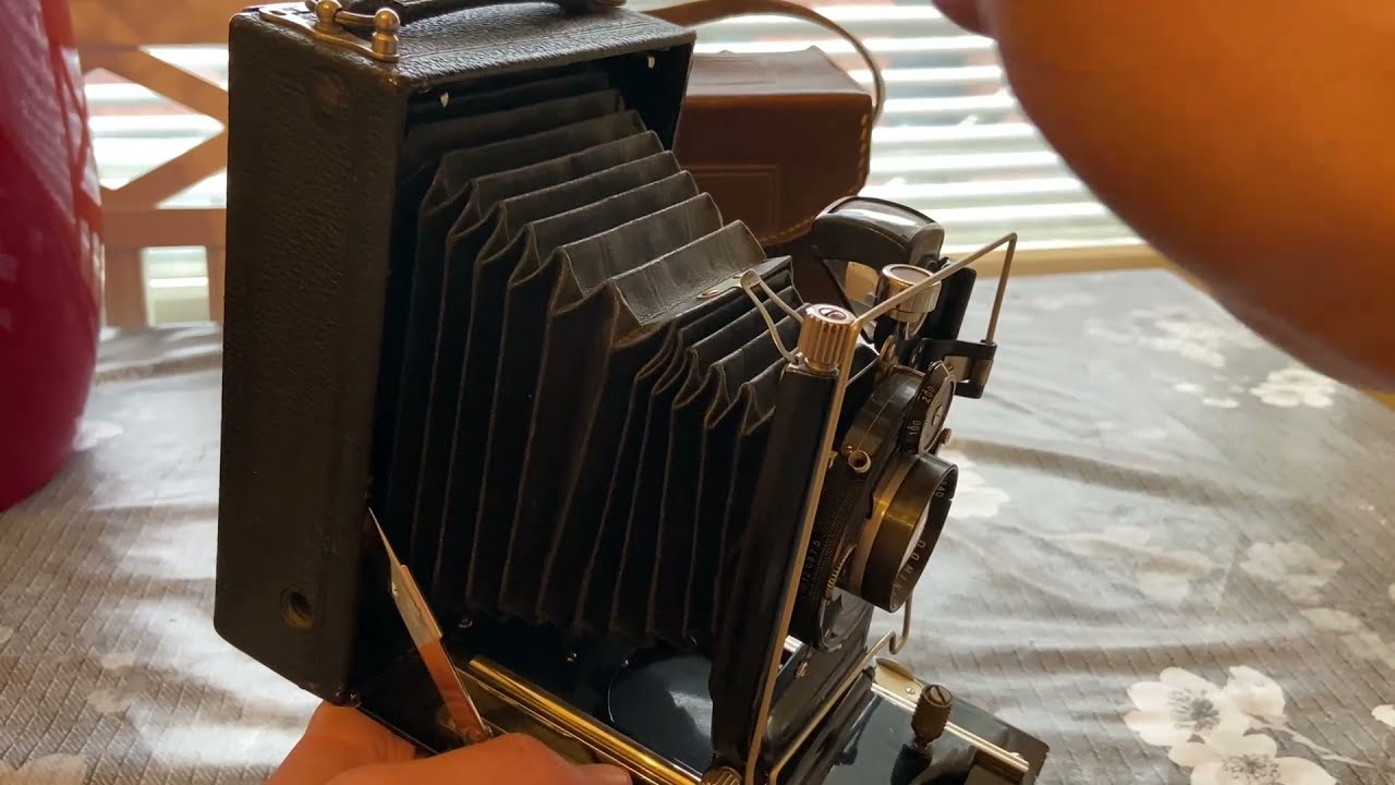 Old Camera Review: Zeiss Ikon/ICA Ideal 225 - YouTube