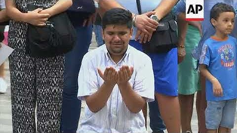 Tributes at Las Ramblas, facility where bodies being held
