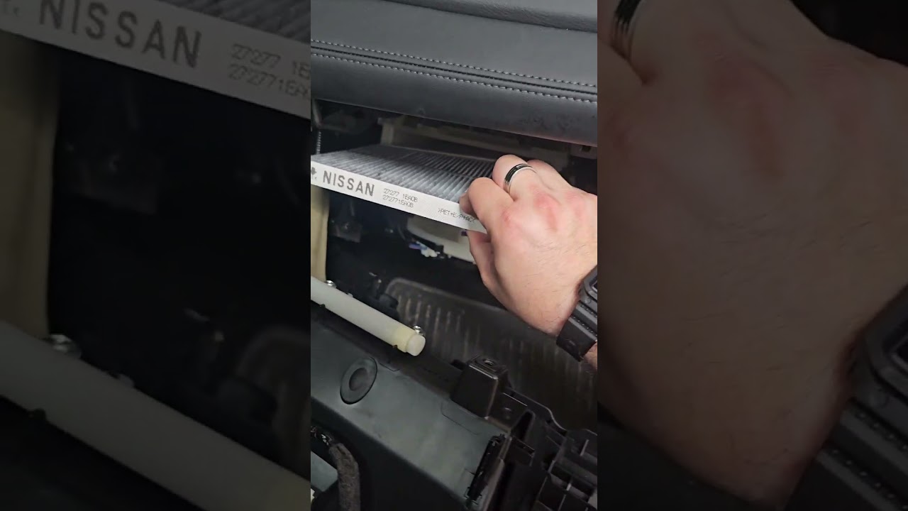 Cabin air filter on Nissan Z '23+ - YouTube
