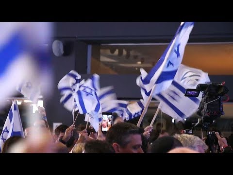 Benjamin Netanyahu's re-election plans in limbo as Israeli exit polls show tight contest