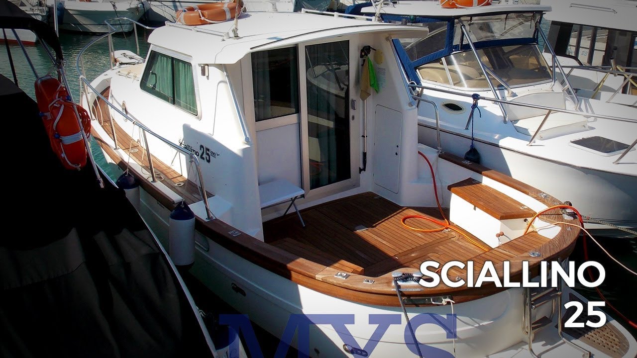 Sciallino 25 | Barca a motore usata del cantiere Sciallino. Barca da pesca in vendita.