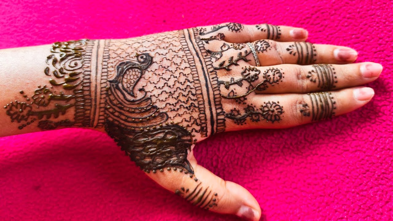 Simple aesthetic mehandi design || peacock mehandi design 🦚🦚 😊