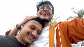 Chaggan vlogger giving *emotional* support...