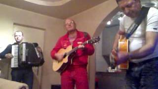 Video thumbnail of "Velisino kolo ( Zoran Paunovic ) 2009- Dacha,Ara,Markash i Djura-Acoustic Band"