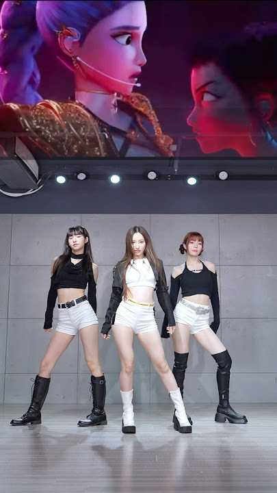 HUNTER/X-‘TakeDown’ #dance #cover #hunterx #huntrix #takedown #kpopdemonhunters #netflix