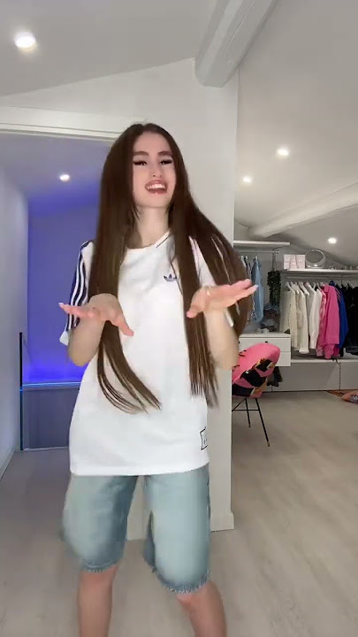 il video clip di ‘baci baci’ fuori ora sul mio canale yt 💜: #shorts #short #charlotte