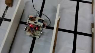 Maze explorer robot / Maze Mapper
