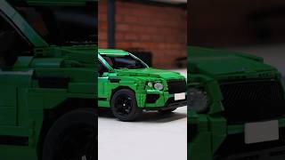 Enter the world of #Bentley, viewed through the eyes of LEGO. #Bentayga 📸Brickscale @bentleymotors