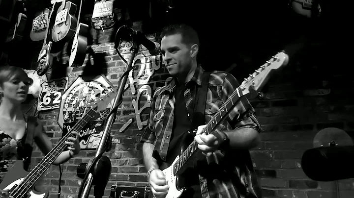 Heather Newman - Howling For Love live at the Rum ...