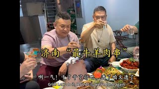 济南“最牛烧烤大串”全烤下三路！烤白条十块一个！ #抖音美食推荐官 #好客山东 #羊肉串 #好客山东吃遍济南