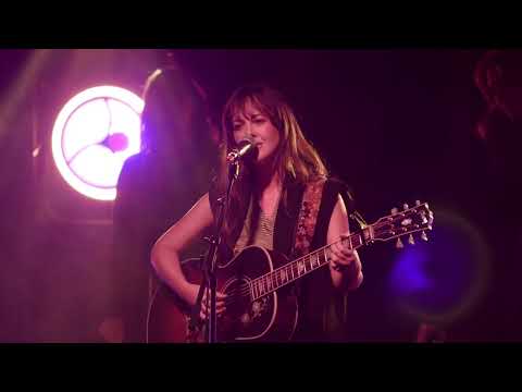 Jordyn Shellhart - Tell Your Mother I'm Fine (Live at Electric Jane in Nashville, TN)