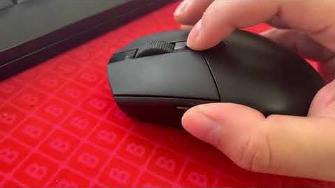 Logitech G305 modded with Kailh silent micro switches