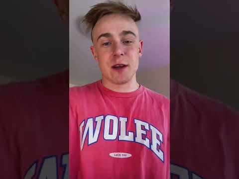 Должны ли мне уступать место в общественном транспорте?