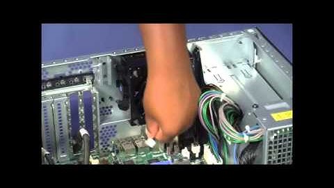 IBM System x 3300 M4 Removing the Rear Fan Assembly