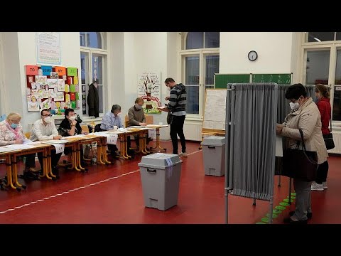 Τσεχία: Νίκη χωρίς αυτοδυναμία για Μπάμπις - Ισχυρότεροι οι συνασπισμοί της αντιπολίτευσης