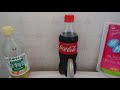 Paano Tanggalin ang Bara ng Toilet gamit ang Coke Cola Vinegar at Baking Soda