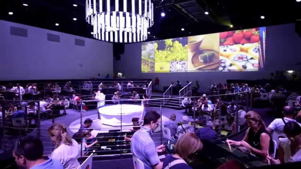 Future Restaurant Show At Japan Pavilion Expo 15 Youtube
