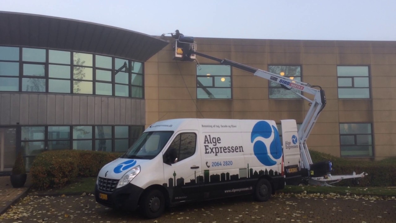 Facaderens - Alge Expressen