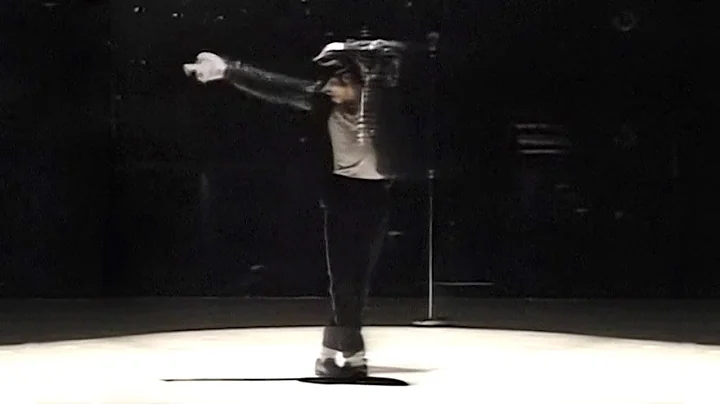 Michael Jackson - Billie Jean - Live in Munich 199...