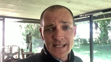 Forging a 7 inch drop point Hunter.